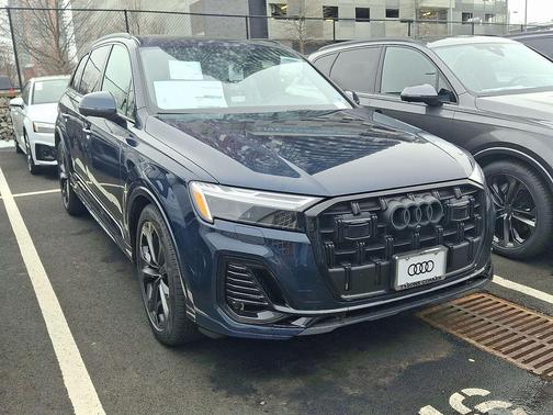 2026 Audi Q7 55 Premium Plus