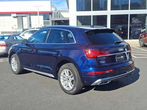 2022 Audi Q5 45 S line Premium