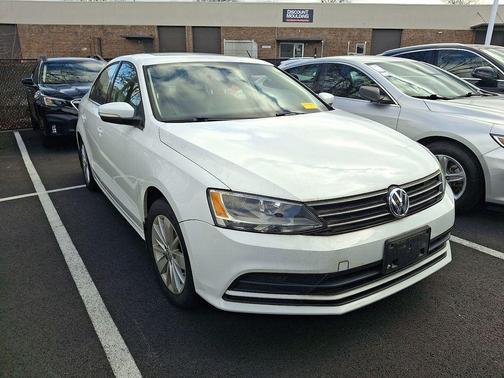 2015 Volkswagen Jetta Auto SE w/Connectivity
