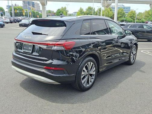 2023 Audi Q4 e-tron Premium Plus 40 RWD