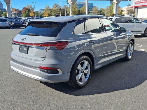 2025 Audi Q4 e-tron Premium Plus 55 quattro