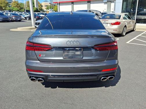 2022 Audi S6 2.9T Prestige