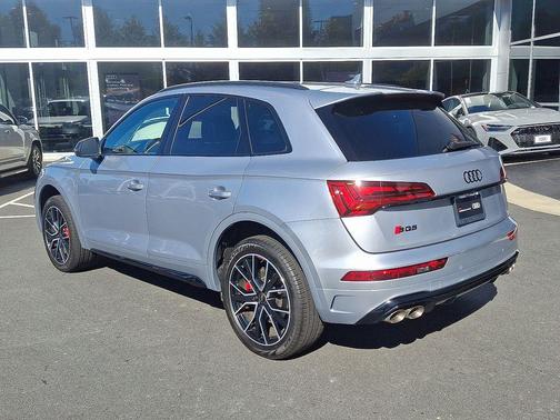 2025 Audi SQ5 3.0T Premium Plus