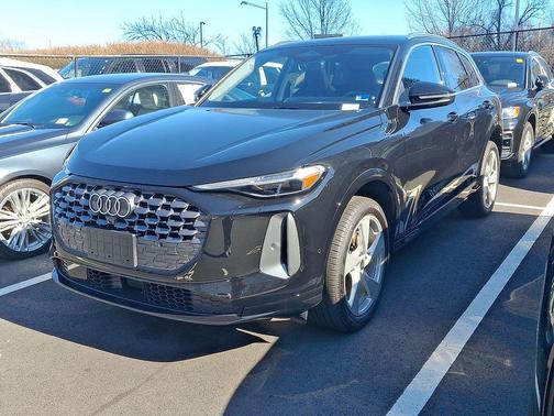 2025 Audi Q5 Premium Plus TFSI quattro S tronic