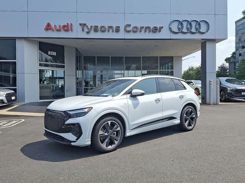 2025 Audi Q4 e-tron Premium Plus 55 quattro
