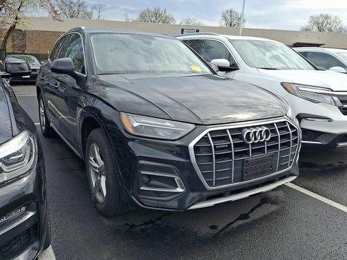 2023 Audi Q5 40 Premium