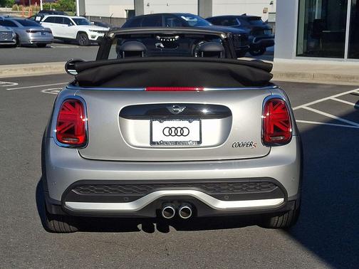 Melting Silver III Metallic 2024 MINI Convertible Cooper S