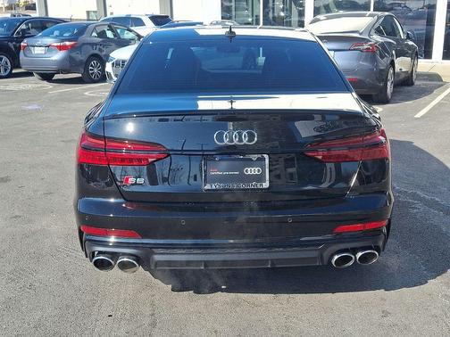2022 Audi S6 2.9T Prestige