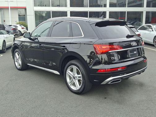 2024 Audi Q5 55 S line Premium