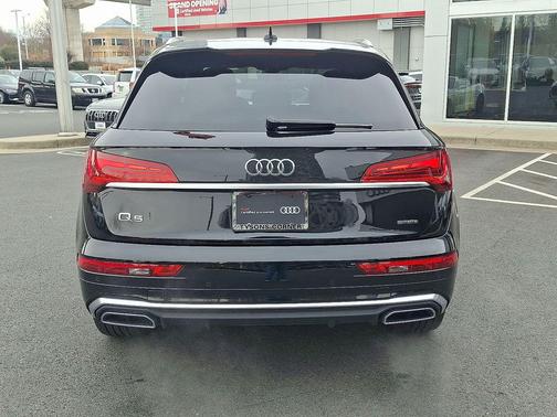 2024 Audi Q5 55 S line Premium