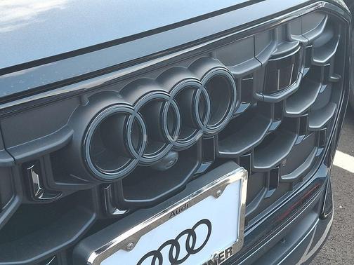 2026 Audi Q8 55 Premium Plus