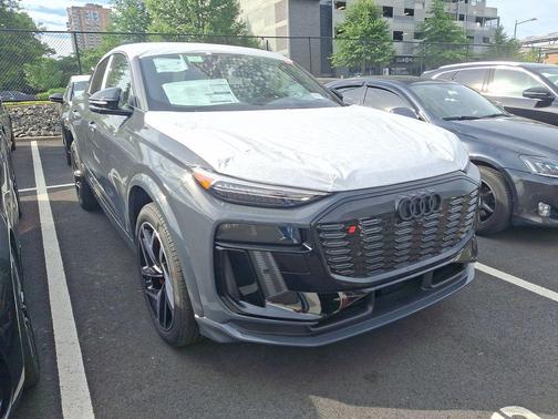 G5g5 2027 Audi SQ6 e-tron Sportback Prestige quattro
