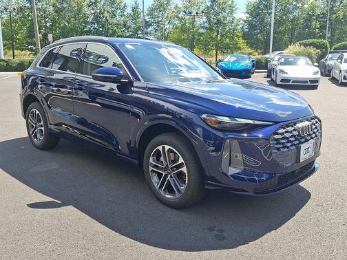 2025 Audi Q5 Premium