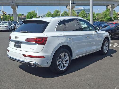 2022 Audi Q5 45 S line Premium