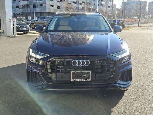 2023 Audi Q8 55 Premium Plus