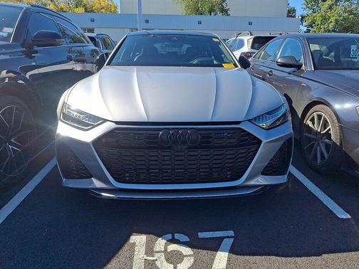 2021 Audi RS 7 4.0T