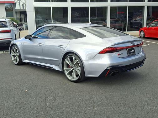 2021 Audi RS 7 4.0T