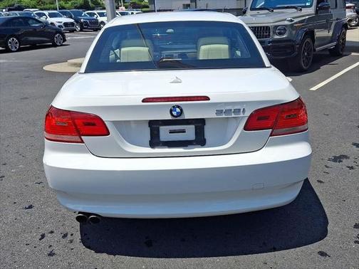 2009 BMW 328 328i
