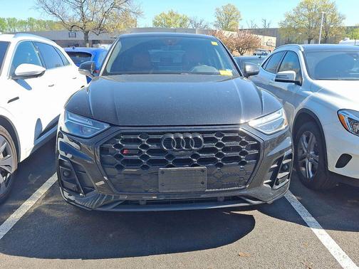 Mythos Black Metallic 2023 Audi SQ5 3.0T Premium Plus