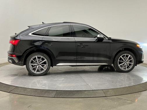 Mythos Black Metallic 2023 Audi SQ5 3.0T Prestige