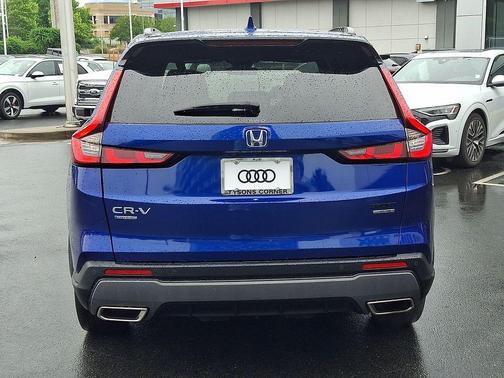 Pearl 2023 Honda CR-V Hybrid Sport Touring AWD