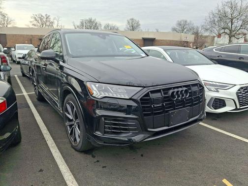 2023 Audi Q7 55 Prestige