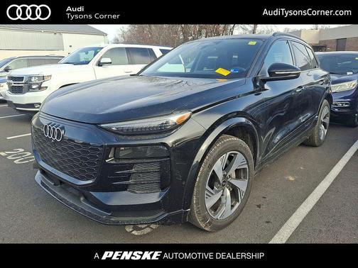 2025 Audi Q6 e-tron Premium Plus quattro