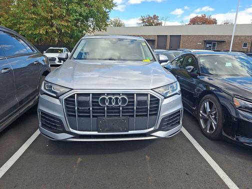 2022 Audi Q7 55 Prestige