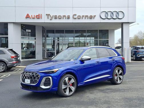 Ultra Blue Metallic 2026 Audi SQ5 3.0T Premium Plus