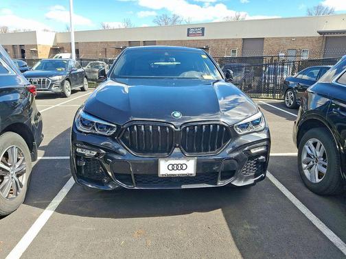 2021 BMW X6 xDrive40i
