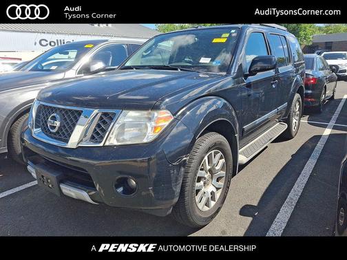 Super Black 2012 Nissan Pathfinder LE