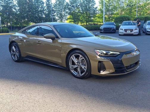Tactical Green Metallic 2024 Audi e-tron GT Premium Plus quattro