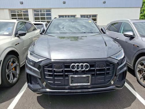 2021 Audi Q8 55 Prestige