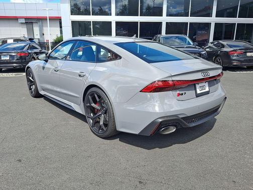 2026 Audi RS 7 4.0T Performance