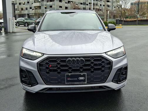 Florett Silver Metallic 2023 Audi SQ5 3.0T Prestige