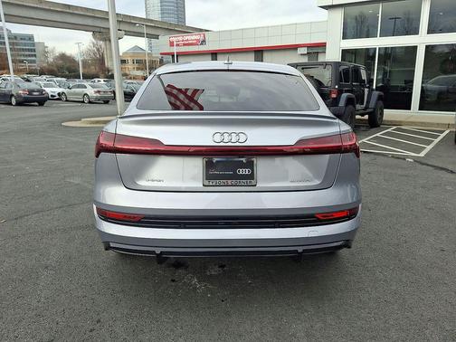 2021 Audi e-tron Sportback Premium