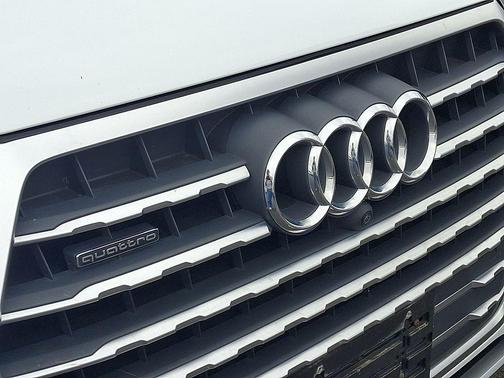 2018 Audi Q7 2.0T Premium Plus