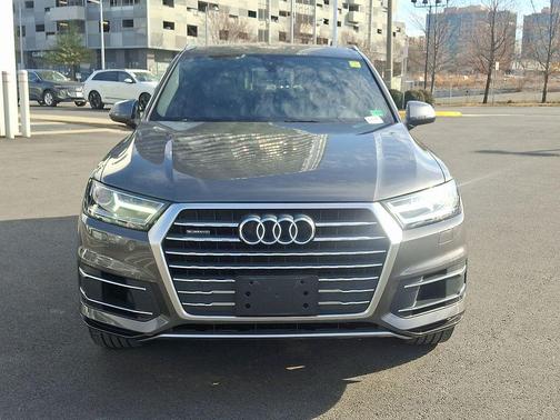 2018 Audi Q7 3.0T Premium Plus