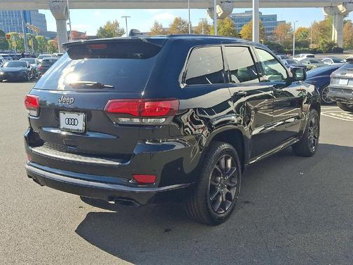 Diamond Black Crystal Pearlcoat 2020 Jeep Grand Cherokee High Altitude