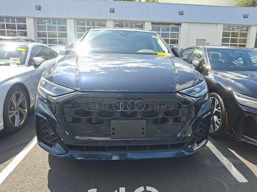 Waitomo Blue Metallic 2025 Audi Q8 55 Premium Plus
