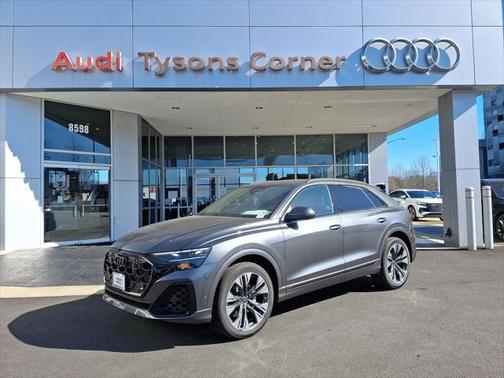 2025 Audi Q8 55 Premium Plus