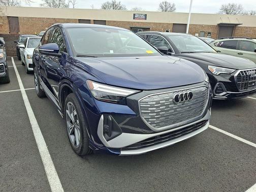 2023 Audi Q4 e-tron Premium Plus 50 quattro