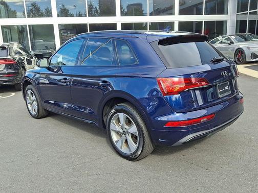 2025 Audi Q5 40 Premium