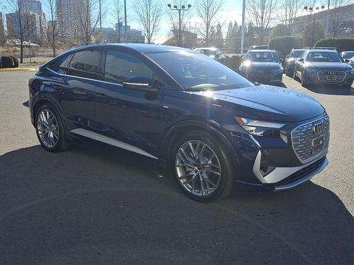 2025 Audi Q4 e-tron Sportback Premium Plus 55 quattro