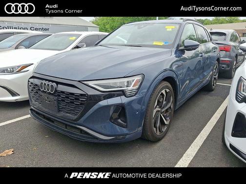Plasma Blue Metallic 2024 Audi Q8 e-tron Premium Plus