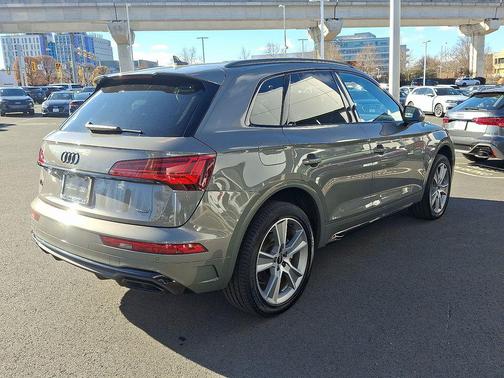 2025 Audi Q5 45 S line Premium