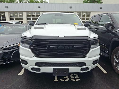 Bright White Clearcoat 2024 RAM 1500 Laramie