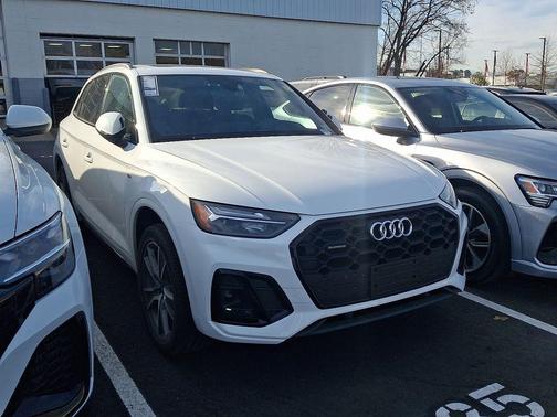 2025 Audi Q5 45 S line Premium