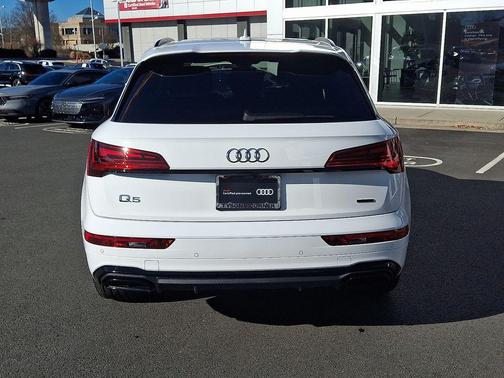 2025 Audi Q5 45 S line Premium