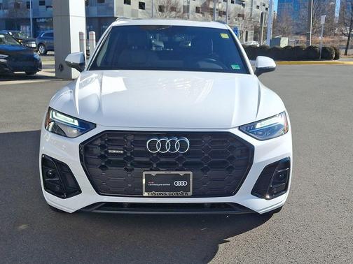 2025 Audi Q5 45 S line Premium